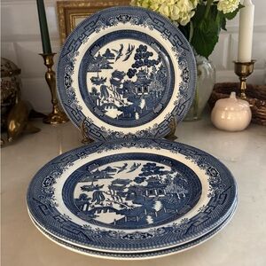 Vintage Churchill England Blue Willow Dinner Plate 10 1/4” Set of 3